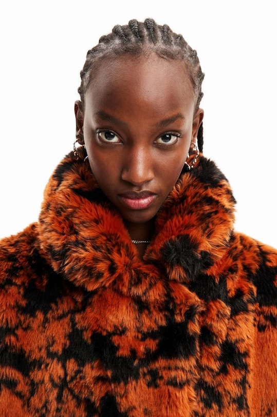 Odzież Desigual kurtka 23WWEW69 WOMAN WOVEN FAKE FUR 23WWEW69 pomarańczowy