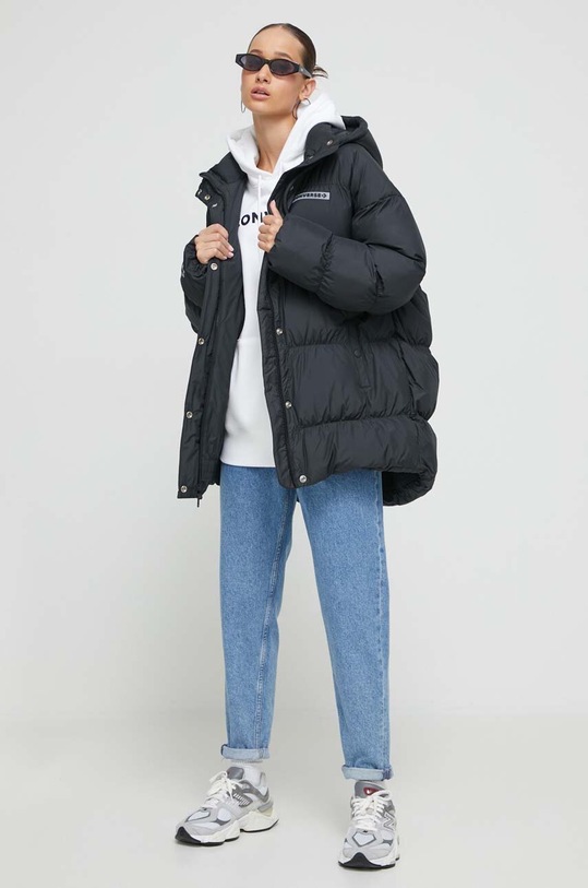 Converse geaca 10025202.A01 negru AW23