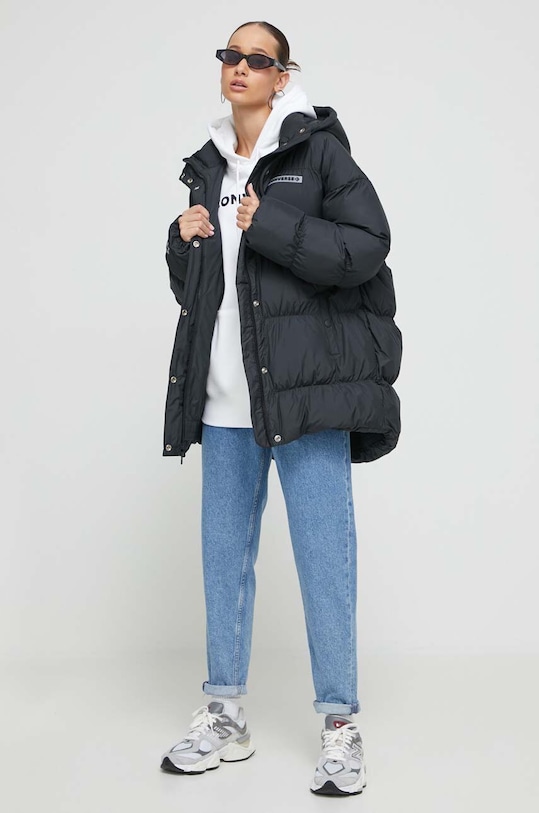 Converse geaca 10025202.A01 negru AW23