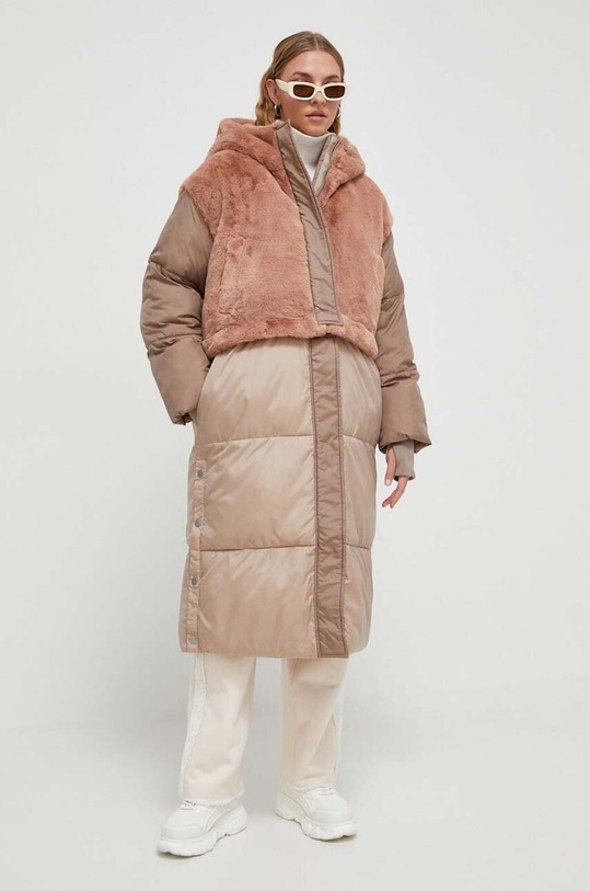 Куртка UGG з утепленням бежевий 1146631