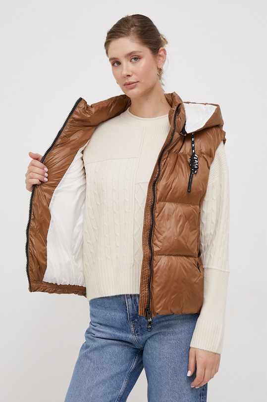 Αμάνικο από πούπουλα Deha D93580.87118