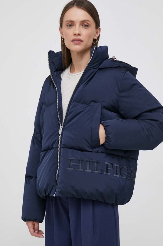 Péřová bunda Tommy Hilfiger s podšívkou námořnická modř WW0WW40835
