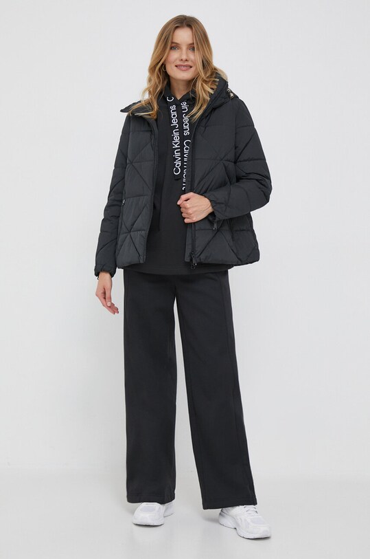 Geox kurtka W3628D.T2918.F9000 czarny AW23