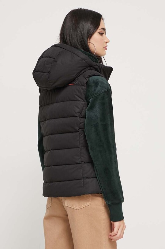 Odzież Superdry bezrękawnik W5011560A.02A czarny