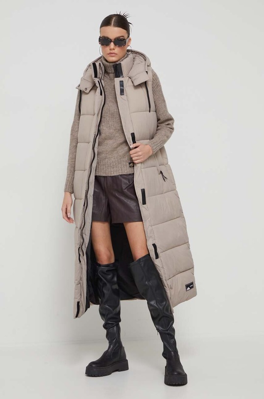 Superdry bezrękawnik W5011644A.9UM beżowy AW23