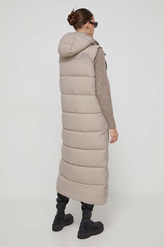 Odzież Superdry bezrękawnik W5011644A.9UM beżowy