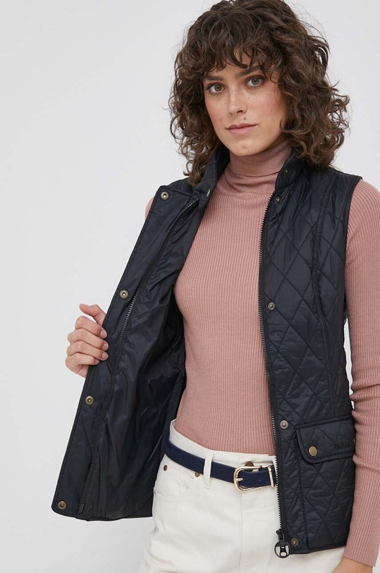 Vesta Barbour LGI0003
