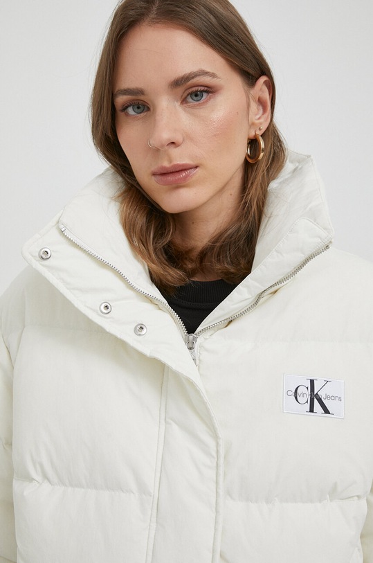 Pernata jakna Calvin Klein Jeans J20J222235 bež