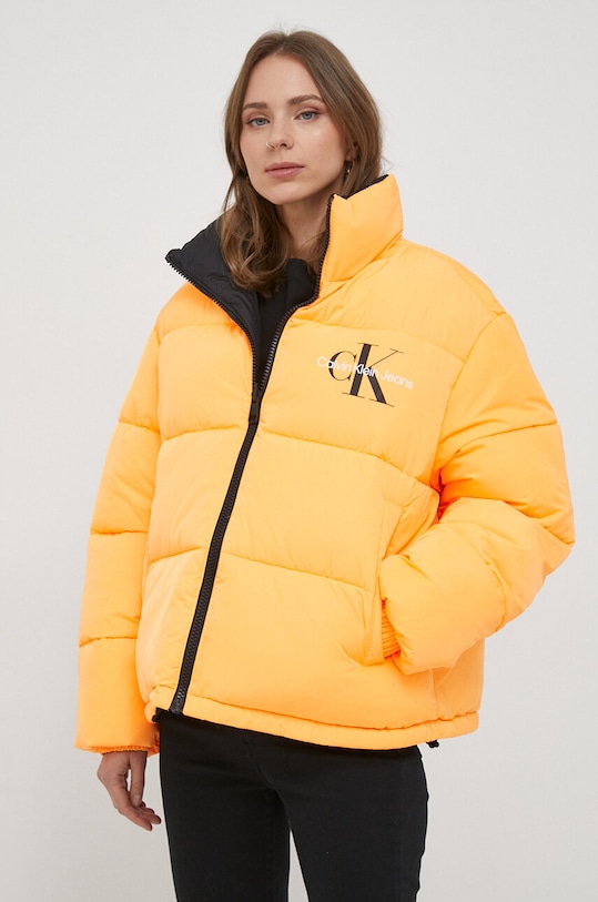 Oboustranná bunda Calvin Klein Jeans černá J20J222333