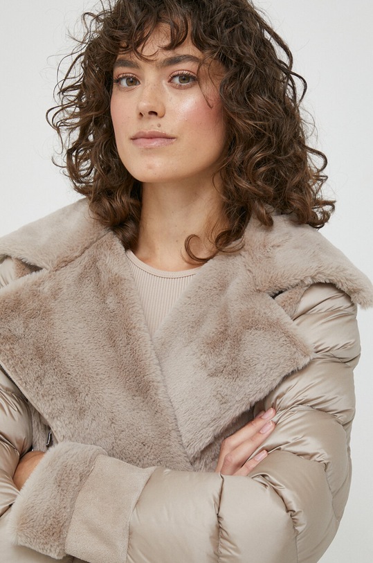 Пухено яке Hetrego бежов 8K790