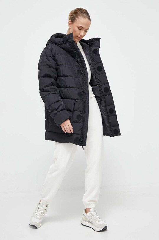 Marmot kurtka puchowa M13198 czarny AW23
