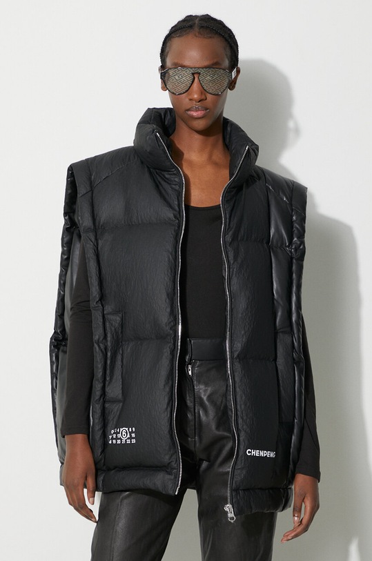 MM6 Maison Margiela down vest Gilet faux grain leather black S62FB0058