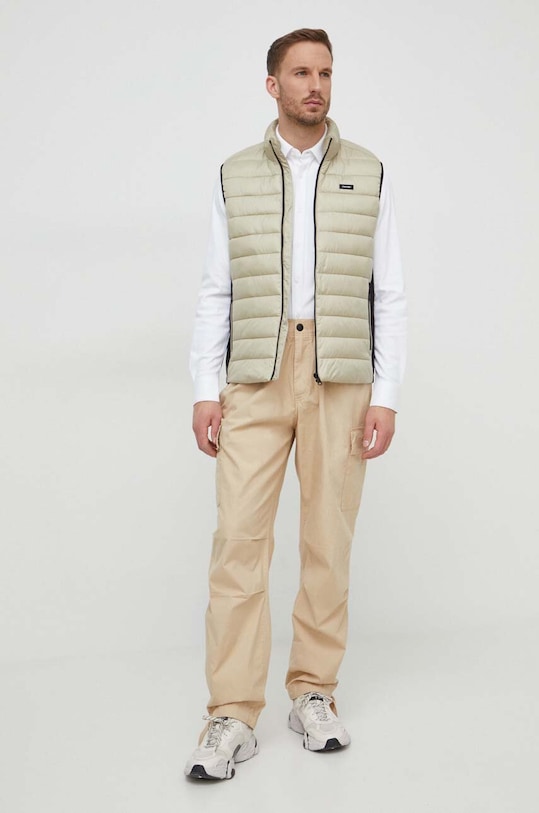 Αμάνικο μπουφάν Calvin Klein K10K108292 πράσινο AW24