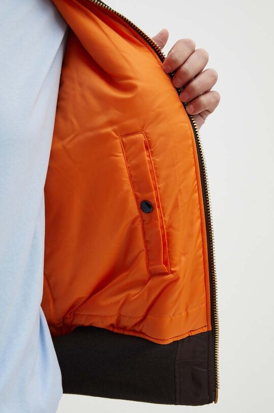 Двостороння куртка-бомбер Alpha Industries MA-1 100101.696