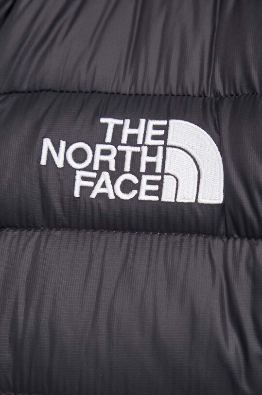 Μπουφάν με επένδυση από πούπουλα The North Face NF0A823CJK31 μαύρο