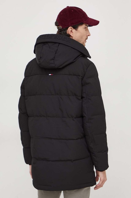Odzież Tommy Hilfiger kurtka MW0MW32780 czarny