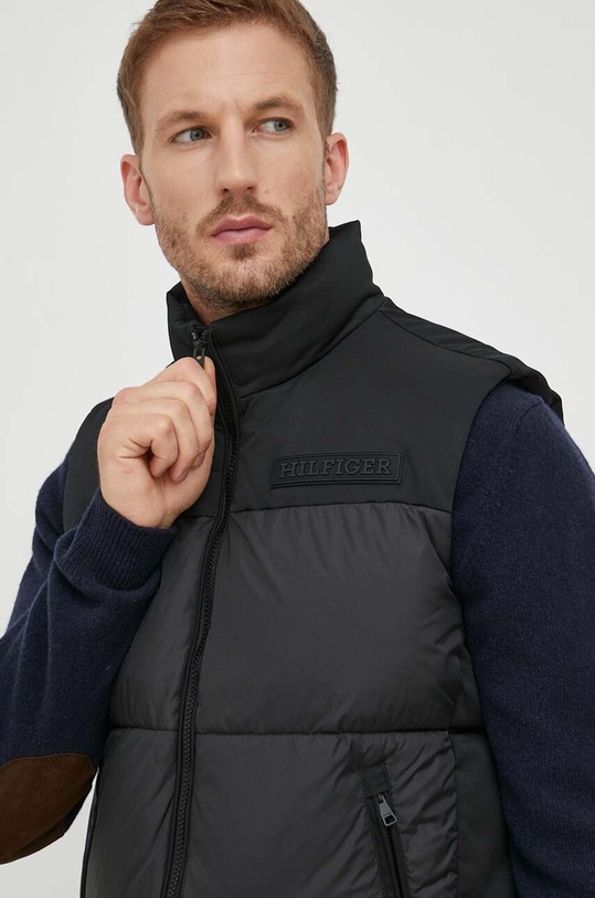 Безрукавка Tommy Hilfiger чорний MW0MW32769