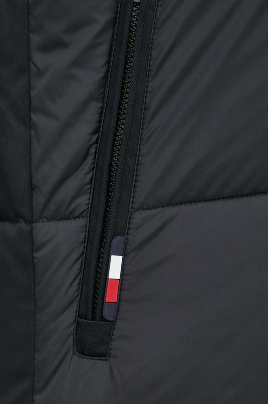 Безрукавка Tommy Hilfiger MW0MW32769 чорний