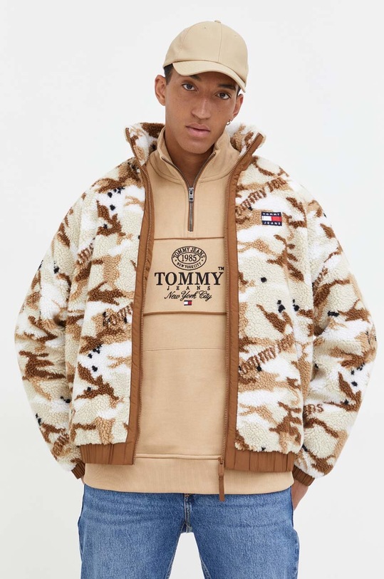 Tommy Jeans geaca cu captuseala maro DM0DM17221