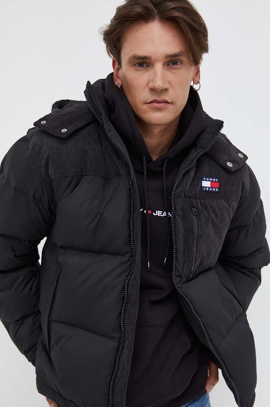 Tommy Jeans pehelydzseki fekete DM0DM17229