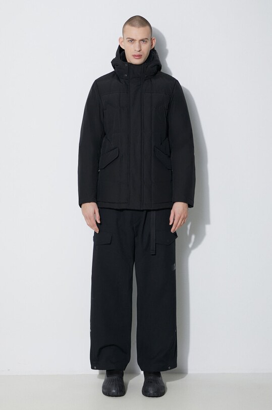Péřová bunda Woolrich Blizzard Field Jacket CFWOOU0621MRUT0001 černá AW23