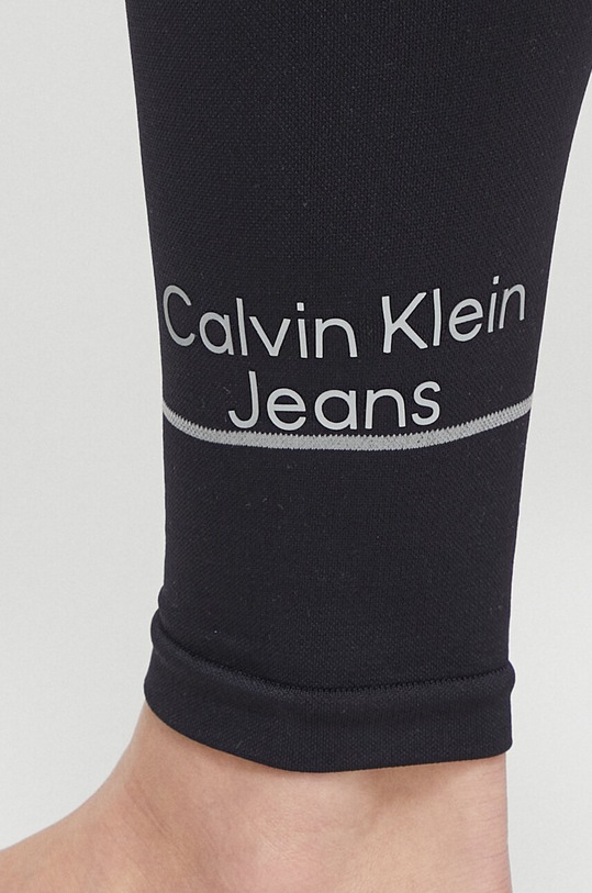 Дрехи Клин Calvin Klein Jeans 701224136 черен