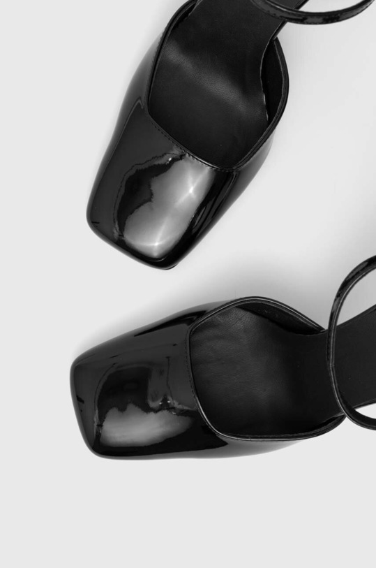 Love Moschino czółenka czarny JA10269G1HIH0000