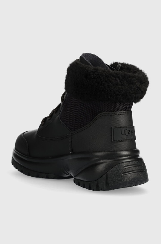 Obuwie UGG buty Yose Fluff V2 1130901.BLK czarny