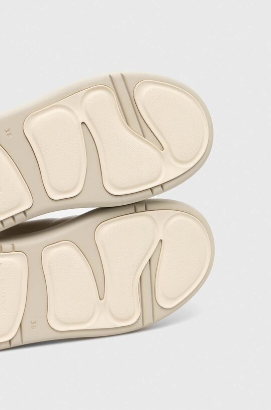 Kožené sněhule Vagabond Shoemakers AYLIN 5438.001.02 bílá