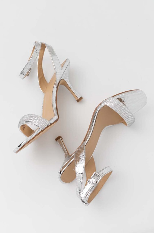 Πέδιλα MICHAEL Michael Kors Carrie 40T2CEMS1M.040 ασημί AW23