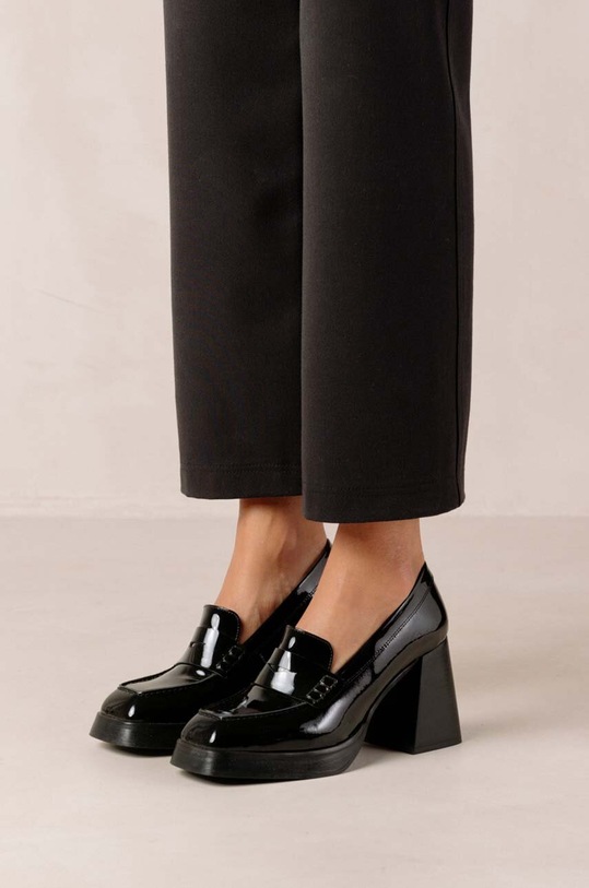 Alohas czółenka skórzane Take Off S00272.25