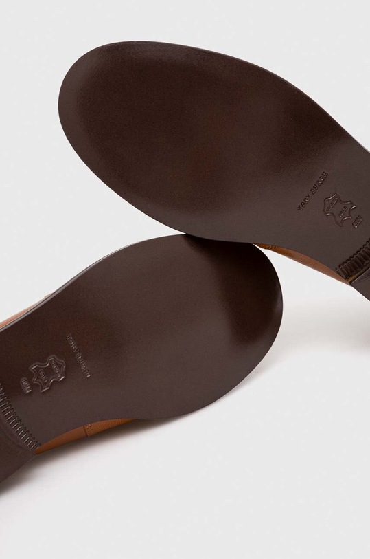 Tory Burch bőr mokaszin CLASSIC LOAFER 150907.250 barna