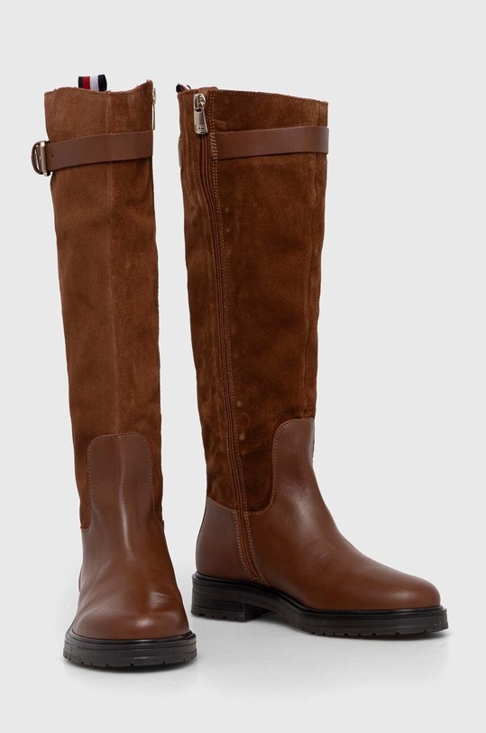 Tommy Hilfiger kozaki skórzane CASUAL ESSENTIAL BELT LONGBOOT FW0FW07480 brązowy AW23