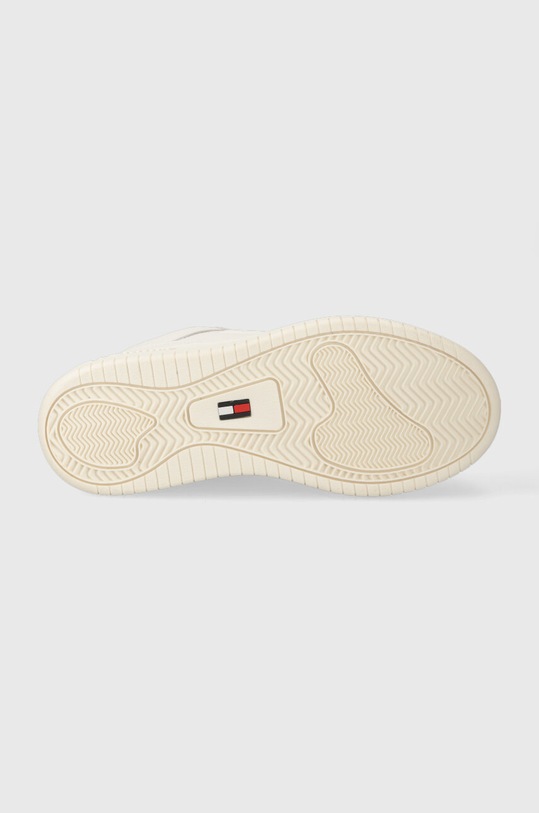 Tommy Jeans sneakersy skórzane TJW RETRO BASKET FLATFORM CHARM EN0EN02245 biały