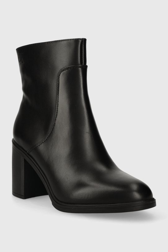 Kožené členkové topánky Calvin Klein Jeans MID BLOCK HEEL BOOT LTH WN YW0YW01259 čierna AW23