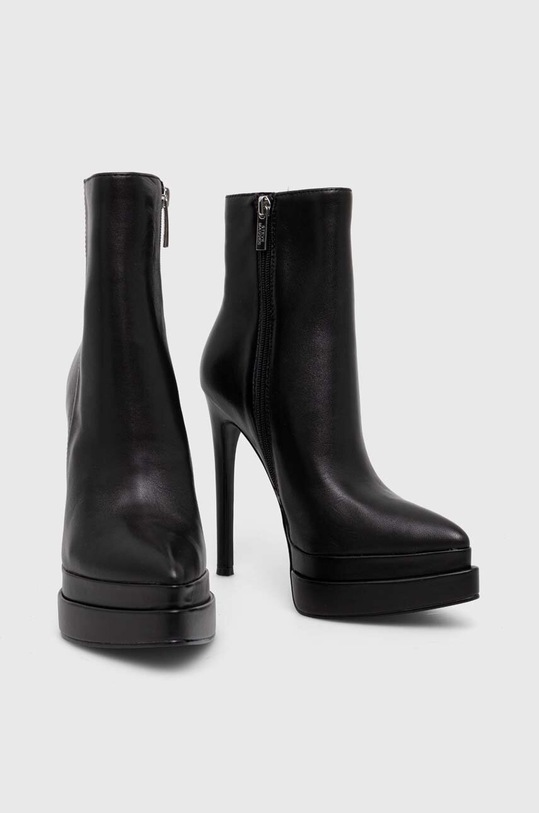 Steve Madden botki skórzane Fyre SM11002406.017 czarny AW23