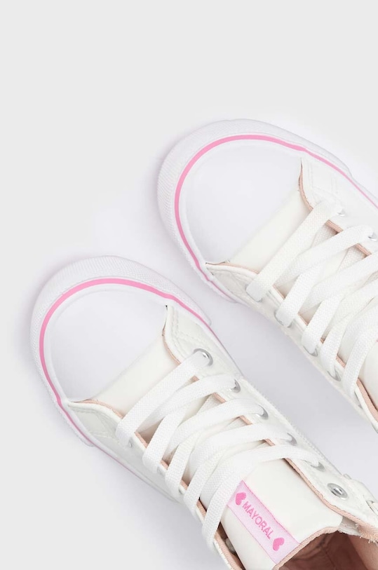 Παιδικά πάνινα παπούτσια Mayoral λευκό 46400.47C.Mini