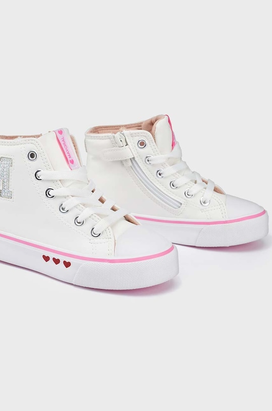 Παιδικά πάνινα παπούτσια Mayoral 46400.47C.Mini λευκό AW23