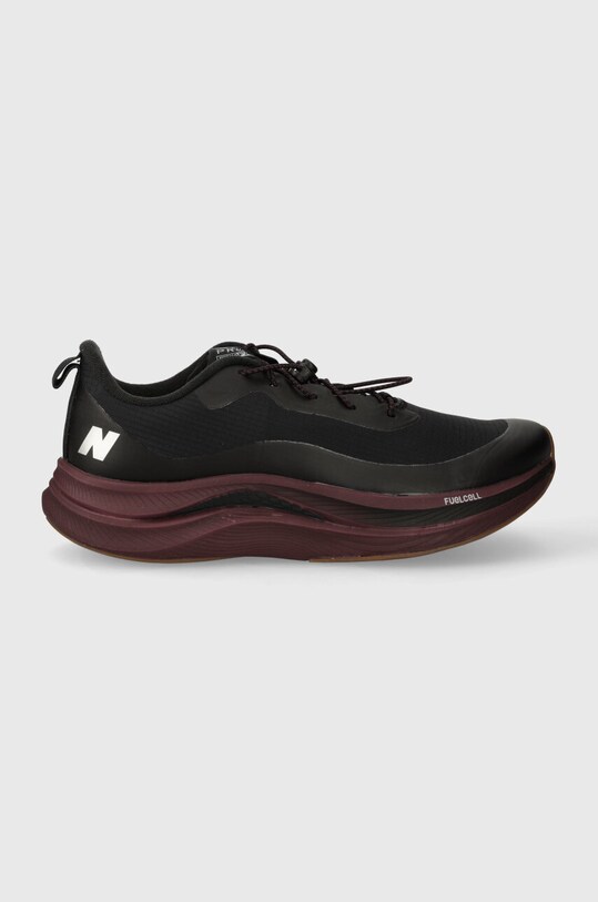 Bežecké topánky New Balance Fuel Cell Propel v4 Permafrost MFCPWBK ultra ľahké čierna MFCPWBK