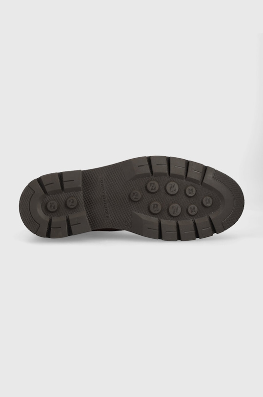 Tommy Hilfiger magasszárú cipő velúrból CORPOARTE SUEDE CHELSEA FM0FM04803 barna
