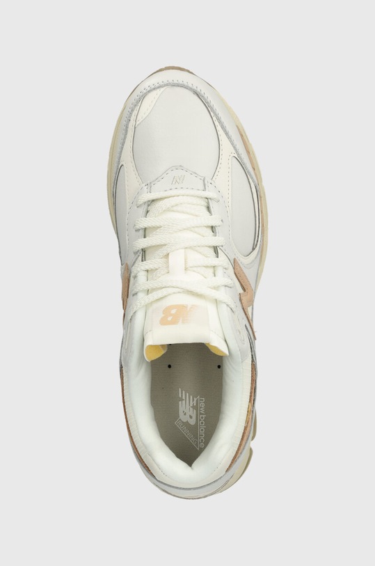 New Balance sneakersy skórzane 2002 biały M2002RVF