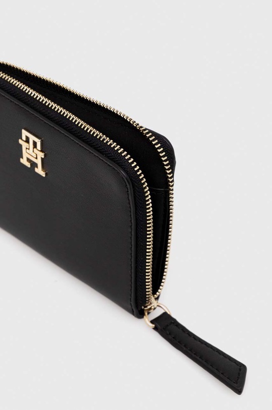 Doplňky Peněženka Tommy Hilfiger AW0AW14889 černá