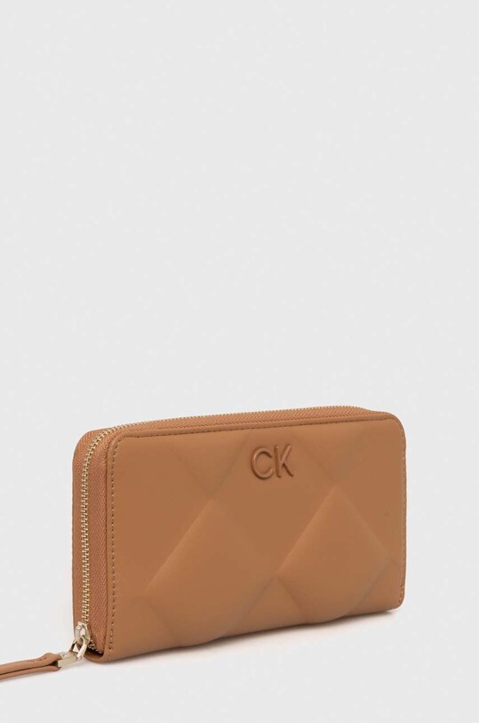 Calvin Klein portfel K60K610774 brązowy AW23