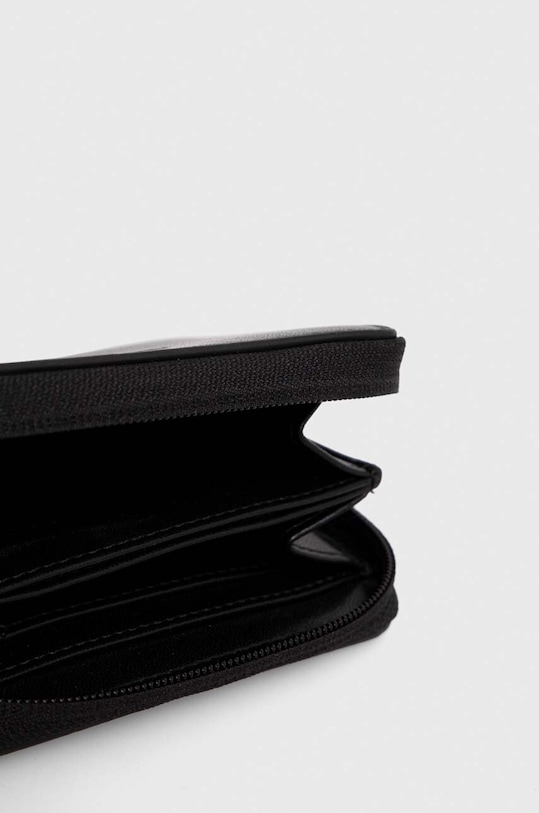 Armani Exchange pénztárca fekete 948562.CC791