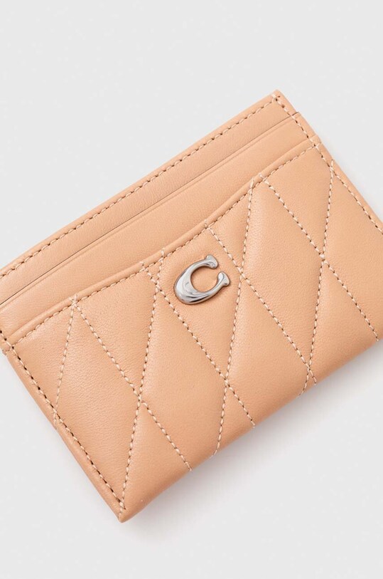 Accesorii Coach carcasa din piele Essential Card Case CM434 bej