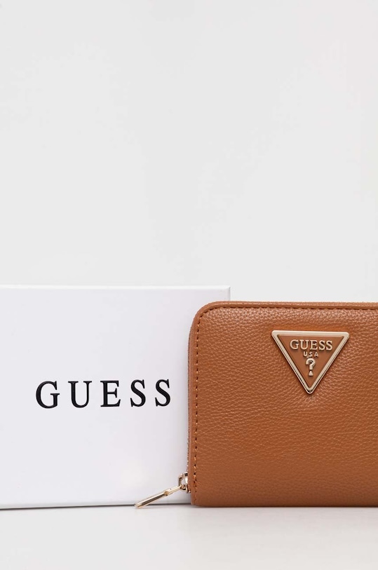 Портмоне Guess MERIDIAN SWBG87.78370 кафяв
