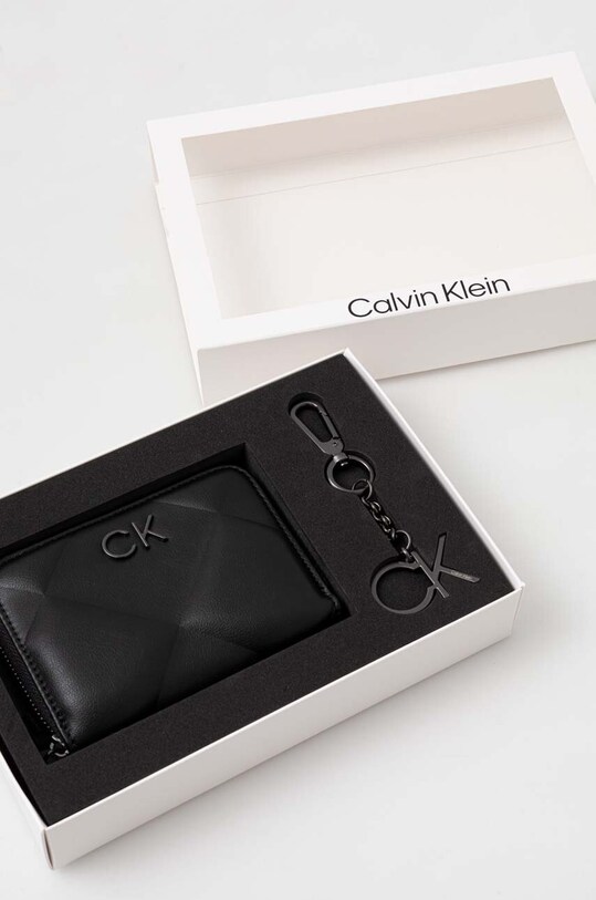 Πορτοφόλι Calvin Klein K60K611329 μαύρο