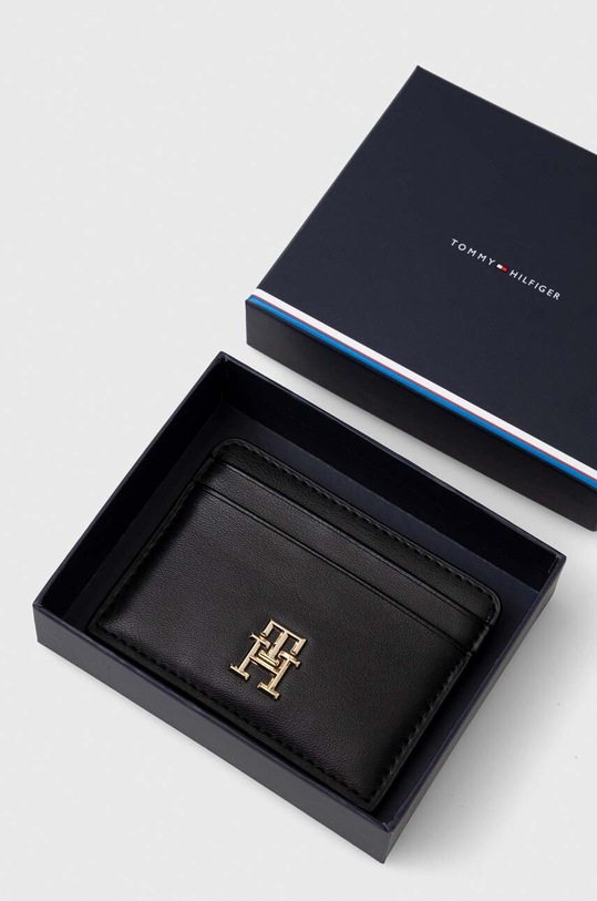 Akcesoria Tommy Hilfiger etui na karty AW0AW15897 czarny