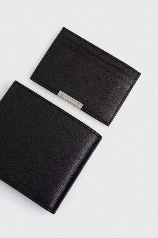 BOSS portfel i etui na karty skórzane czarny 50493191