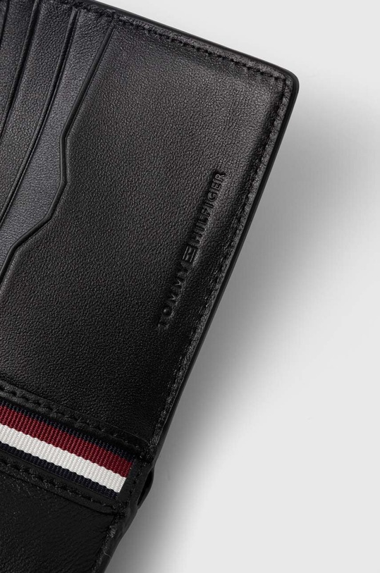 Tommy Hilfiger portfel skórzany + brelok czarny AM0AM11628